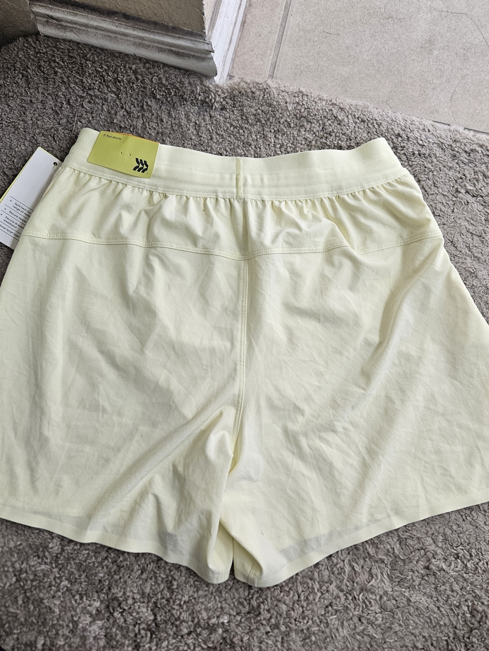 All in Motion™ Women’s 5" Run Shorts — Size Small NWT - Picture 6 of 8